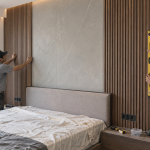 Thi công lam sóng cho vách đầu giường
